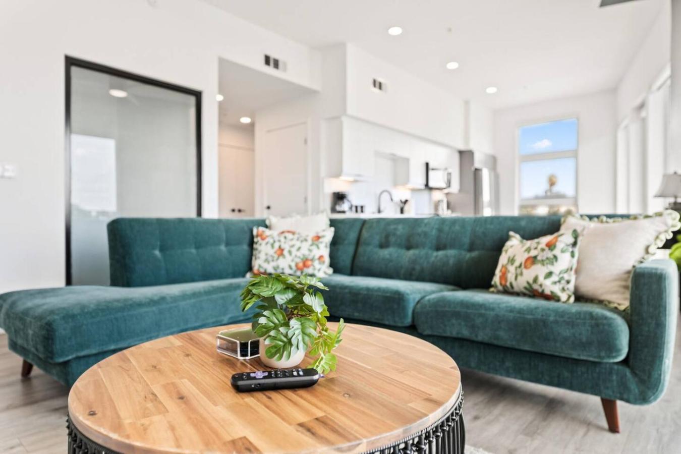 Sky Loft With Epic Views Of Downtown La Los Ángeles